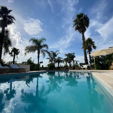 Ada Pool Veglie