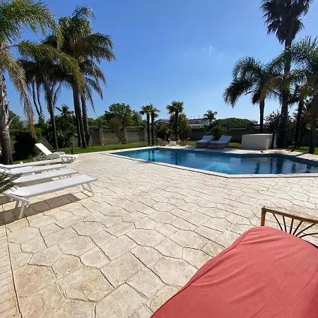 Ubytování v soukromí Ada Pool Veglie