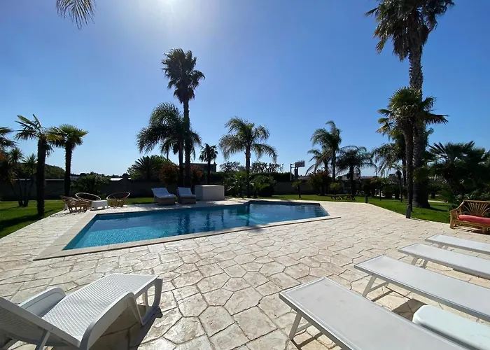 Ada Pool Pansiyon Veglie