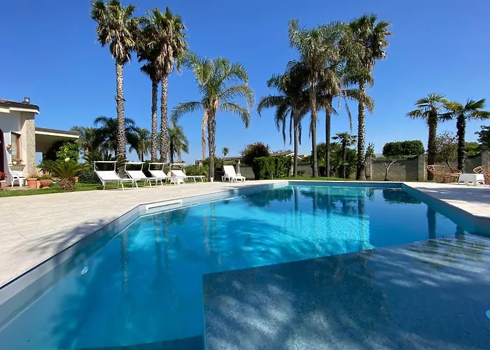 منزل للإقامة Ada Pool