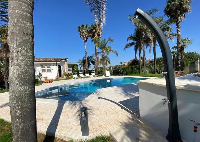 Ada Pool * فيليي