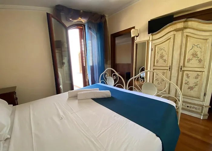 Ada Pool منزل للإقامة فيليي